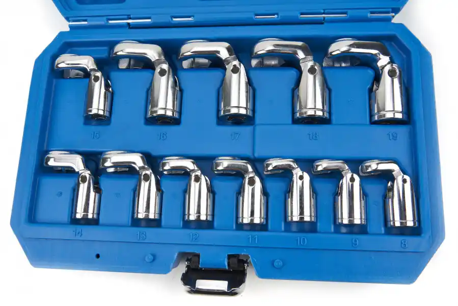 Set chei conducte articulate 12 piese cu antrenare de 3/8″ – HBM 10182 Ultima șansă