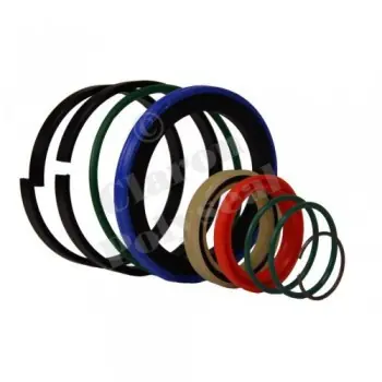 Kit garnituri 991/00099 cilindru directie JCB 3CX Reducere specială