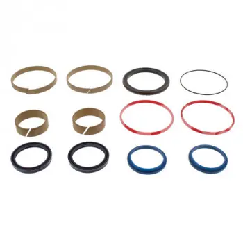 Cumpără online Kit garnituri pentru cilindru hidraulic incarcator Merlo ROTO40.25MCSS 046573