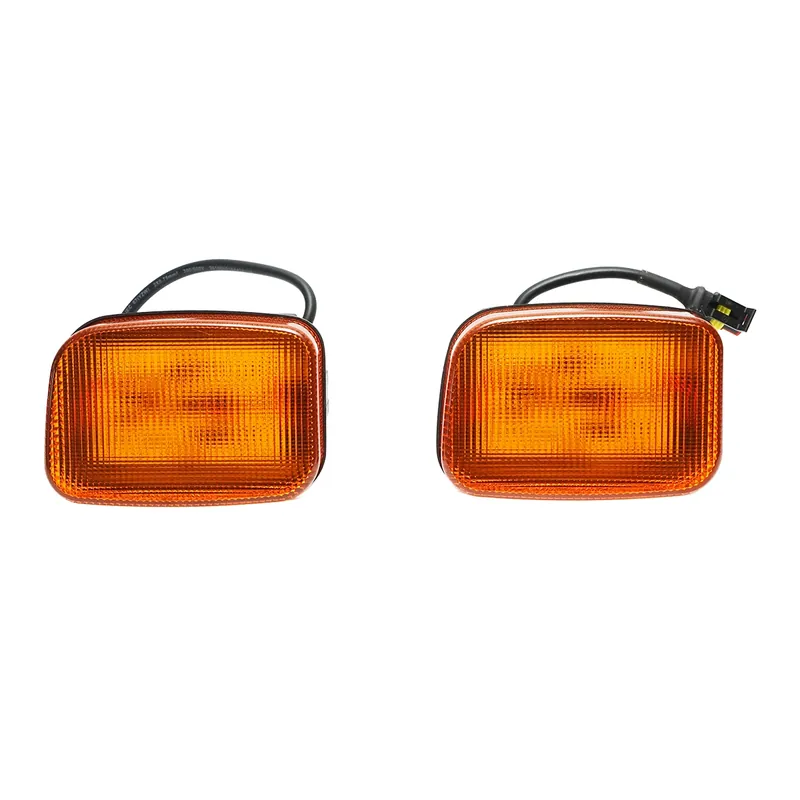 Noutate Set lampi semnalizare pentru John Deere cod OEM RE39581, RE39580